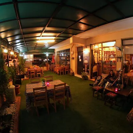 Dreams בית הארחה