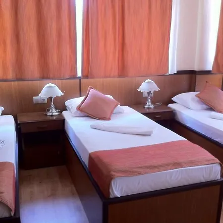 Dreams בית הארחה 2*